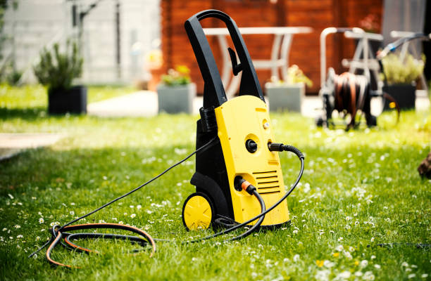 Best Spring Cleaning  in Athens, OH